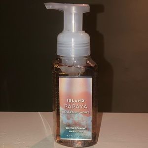 Bath and Body Work hand soap
